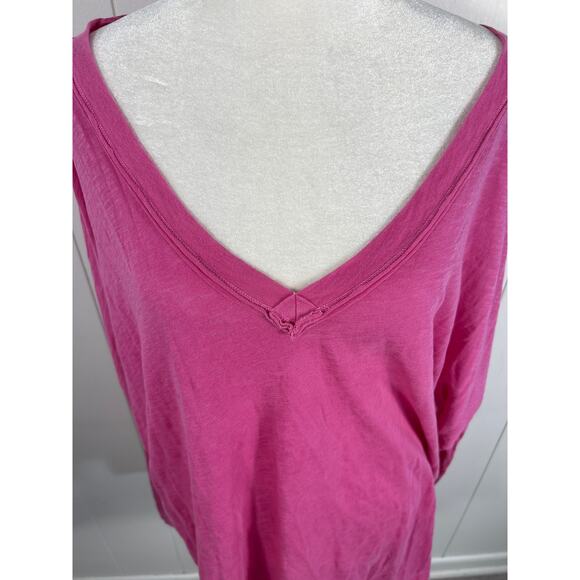 Free People We The Free On My Mind V-Neck Top in Azalea. Size L. NWT - Picture 3 of 9